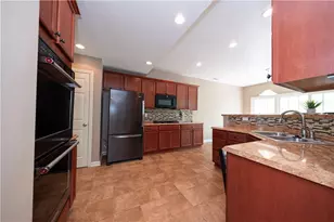 252 Estates Dr, Richland, PA 15044 - Photo 9