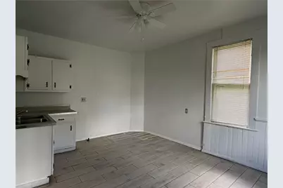619 N Cedar St, New Castle, PA 16102 - Photo 7
