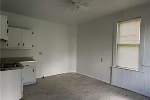 619 N Cedar St, New Castle, PA 16102 - Photo 7