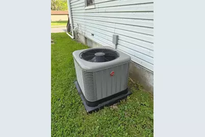 619 N Cedar St, New Castle, PA 16102 - Photo 19