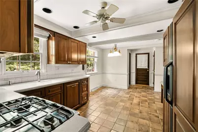 1942 Overland Ct, Pittsburgh, PA 15101 - Photo 13