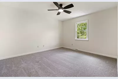 1045 Redoak Drive, Penn Twp, PA 15636 - Photo 23