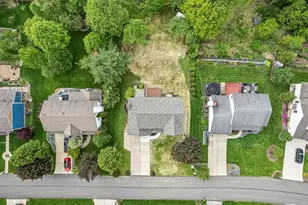 1045 Redoak Dr, Penn Twp, PA 15636 - Photo 31