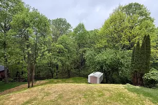 1045 Redoak Dr, Penn Twp, PA 15636 - Photo 33