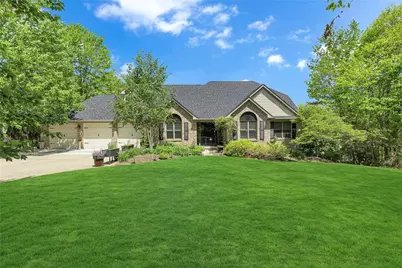 161 Walnut Ridge Dr, Chippewa Township, PA 15010 - Photo 1
