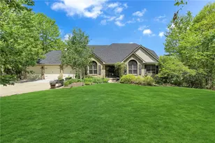 161 Walnut Ridge Dr, Chippewa Township, PA 15010 - Photo 1