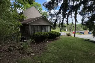 977 Sharon Rd, Beaver, PA 15009 - Photo 39
