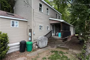 977 Sharon Rd, Beaver, PA 15009 - Photo 1