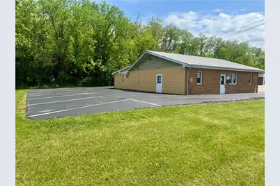 770 Locust Avenue, South Strabane, PA 15301 - Photo 7