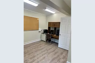 770 Locust Avenue, South Strabane, PA 15301 - Photo 17