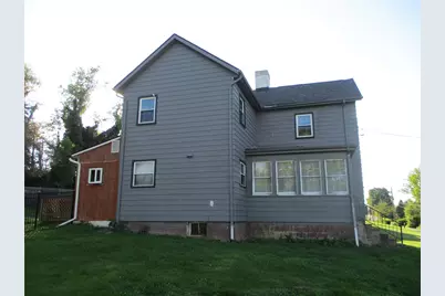 293 Hillcrest Dr, California, PA 15419 - Photo 3