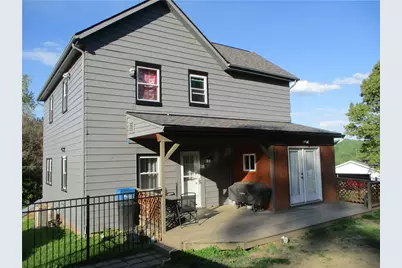 293 Hillcrest Dr, California, PA 15419 - Photo 1