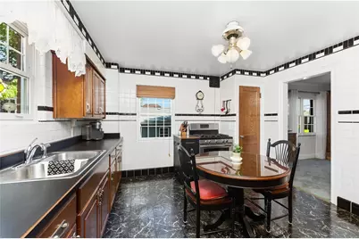 710 Seventh Street, P.Hts., Patterson Heights, PA 15010 - Photo 7