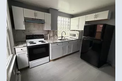 348 N Pennsylvania Ave #A, Greensburg, PA 15601 - Photo 5