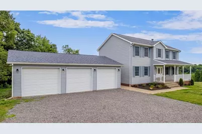 3251 Grandview Rd, Perry Township, PA 16117 - Photo 3