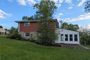 1429 Lattidome Dr, Pittsburgh, PA 15241 - Photo 25