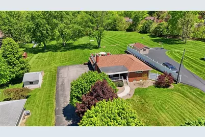 3528 Brodhead Rd, Center Township, PA 15061 - Photo 5