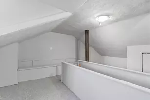 3914 Clement Wy, Pittsburgh, PA 15224 - Photo 23