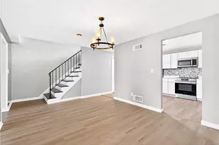 802 Casa Vita Dr, Hempfield Township, PA 15601 - Photo 9