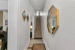 6723 Greenwood St, Pittsburgh, PA 15206 - Photo 7