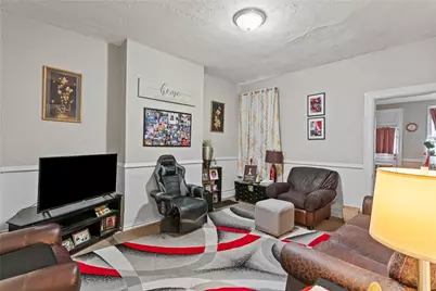 6723 Greenwood St, Pittsburgh, PA 15206 - Photo 17