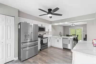 1141 Arrowhead Dr, South Strabane, PA 15301 - Photo 7