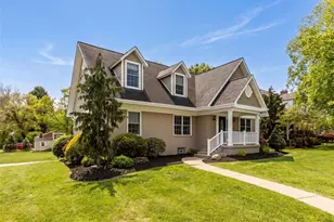 1 Suburban Ave, Collier Township, PA 15106 - Photo 3
