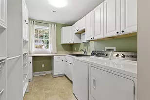 1 Suburban Ave, Collier Township, PA 15106 - Photo 23