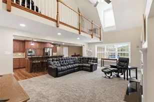 1 Suburban Ave, Collier Township, PA 15106 - Photo 13