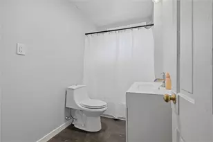 180 Franklin Ave, Vandergrift, PA 15690 - Photo 5