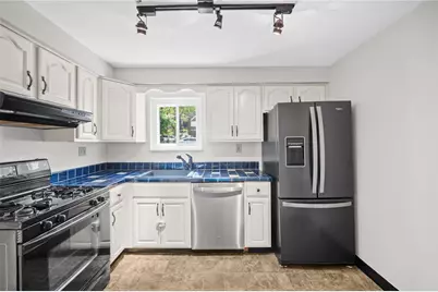 4360 Stanton Ave, Pittsburgh, PA 15201 - Photo 17