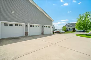 132 Olivia Ave, Adams Township, PA 16046 - Photo 47