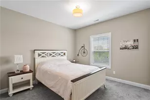 132 Olivia Ave, Adams Township, PA 16046 - Photo 23
