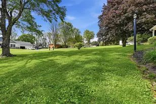 129 Meadowbrook Rd, Penn Township, PA 16053 - Photo 43
