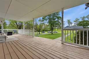 129 Meadowbrook Rd, Penn Township, PA 16053 - Photo 25