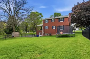 129 Meadowbrook Rd, Penn Township, PA 16053 - Photo 31