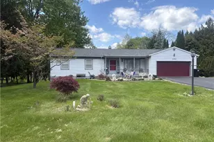 1040 S Hermitage Rd, Hermitage, PA 16148 - Photo 1
