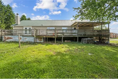 275 Adamik, Jefferson Township, PA 15322 - Photo 39