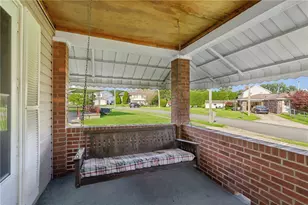 300 N Hamilton St, Springdale Township, PA 15049 - Photo 5