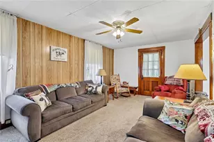 300 N Hamilton St, Springdale Township, PA 15049 - Photo 9