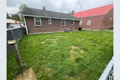 102 Johnston Rd, Bentleyville, PA 15314 - Photo 5
