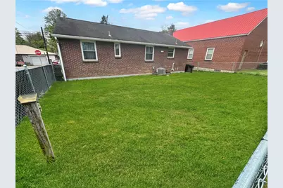 102 Johnston Rd, Bentleyville, PA 15314 - Photo 5