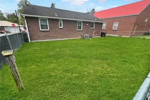 102 Johnston Rd, Bentleyville, PA 15314 - Photo 5