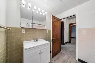 620 Broadway Ave, Stowe Township, PA 15136 - Photo 11