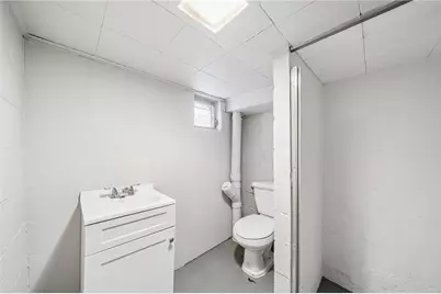 620 Broadway Ave, Stowe Township, PA 15136 - Photo 15