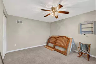 225 Rose Cir, Richland, PA 15044 - Photo 33