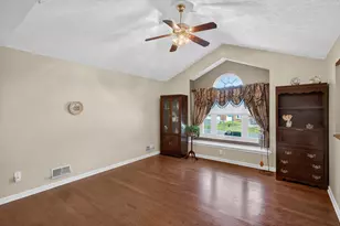 225 Rose Cir, Richland, PA 15044 - Photo 11