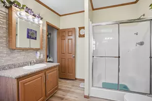 508 Reed Ln, Center Township, PA 16001 - Photo 19