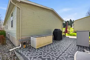 508 Reed Ln, Center Township, PA 16001 - Photo 37