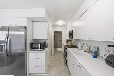 220 N Dithridge Street Street #404, Pittsburgh, PA 15213 - Photo 11